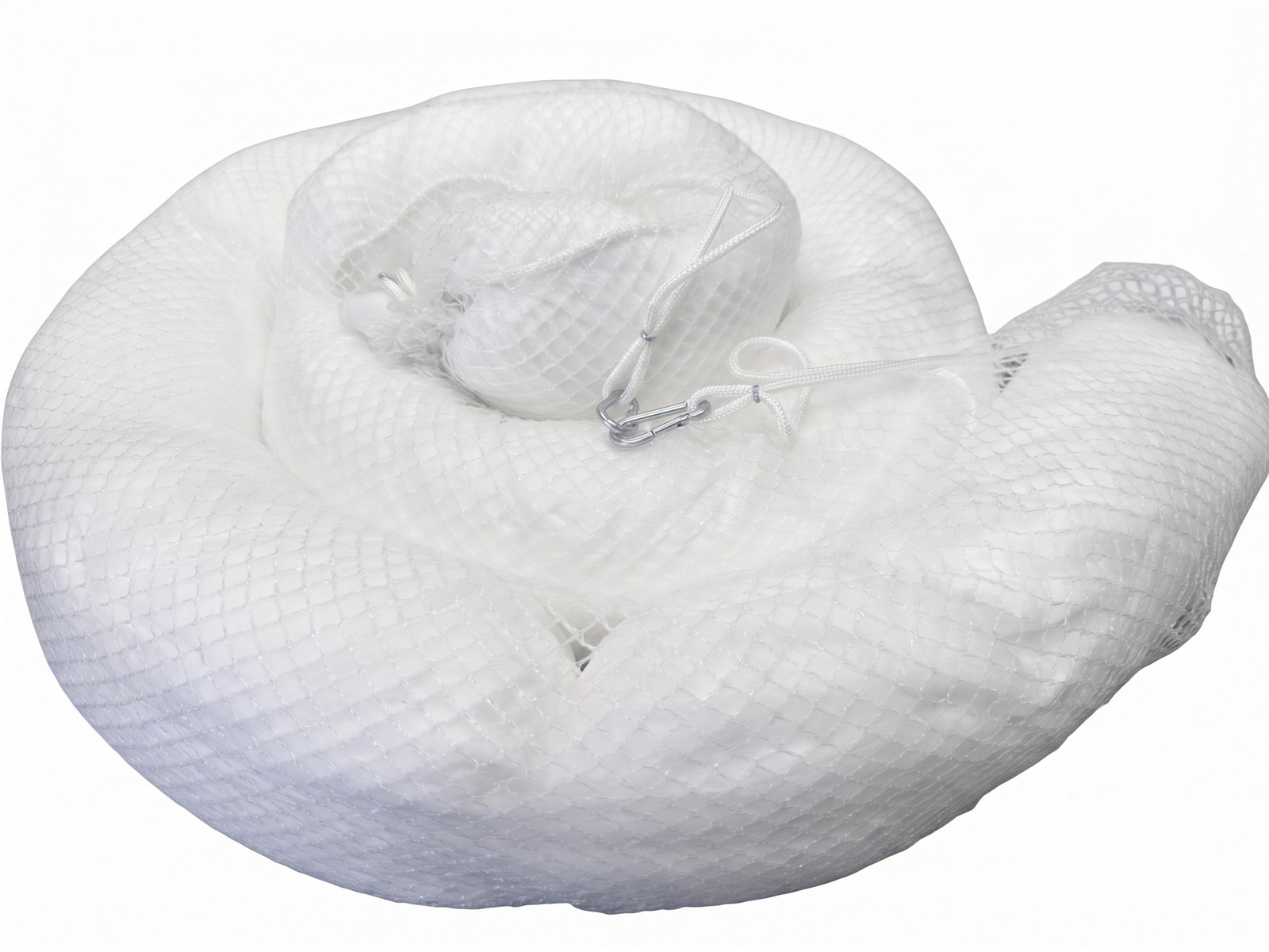 Coiled GreenStrength sorbent boom with rope and connector